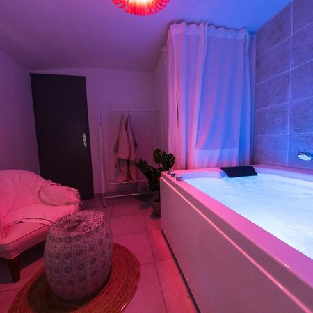 Le Bali Spa Maison Avec Jardin Proche Tours Centre 쎙-삐에흐-데-꼬흐 외부 사진