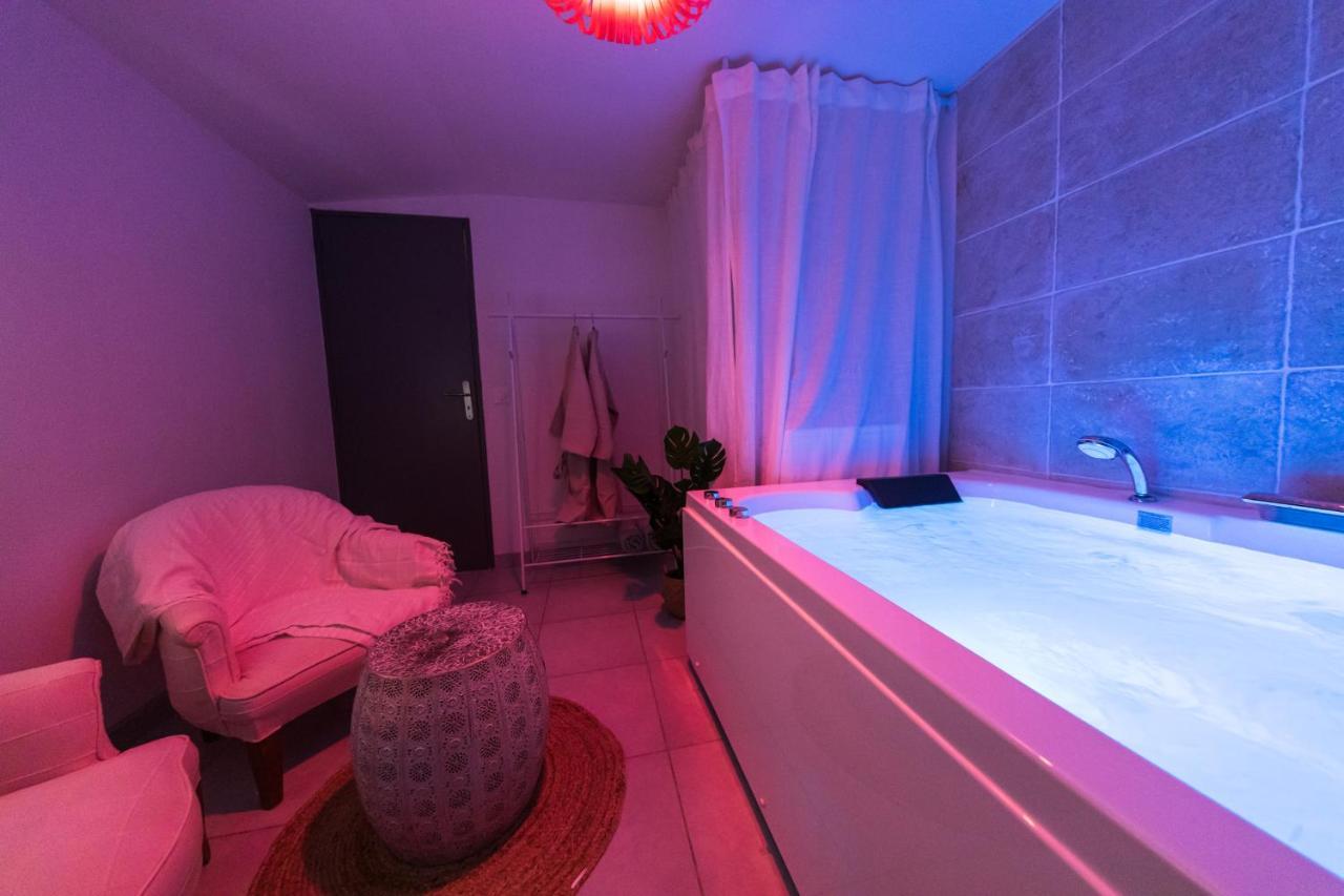 Le Bali Spa Maison Avec Jardin Proche Tours Centre 쎙-삐에흐-데-꼬흐 외부 사진